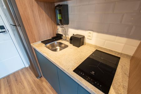 Studio para alugar com 20m², 1 quarto e sem vaga Studio para alugar com 20m², 1 quarto e sem vagaCozinha