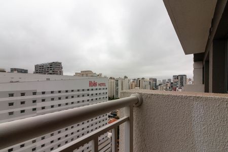 Apartamento à venda com 27m², 1 quarto e sem vagaSacada