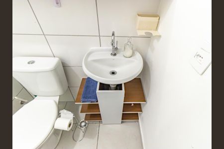 Apartamento para alugar com 40m², 2 quartos e sem vagaBanheiro