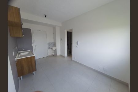 Apartamento para alugar com 32m², 2 quartos e sem vaga Apartamento para alugar com 32m², 2 quartos e sem vagaSala/Cozinha