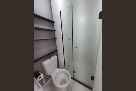Apartamento para alugar com 32m², 2 quartos e sem vaga Apartamento para alugar com 32m², 2 quartos e sem vagaBanheiro