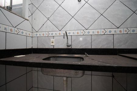 Apartamento para alugar com 68m², 2 quartos e sem vagaCozinha e Área de Serviço