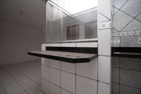 Apartamento para alugar com 68m², 2 quartos e sem vagaCozinha e Área de Serviço