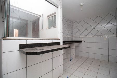 Apartamento para alugar com 68m², 2 quartos e sem vagaCozinha e Área de Serviço