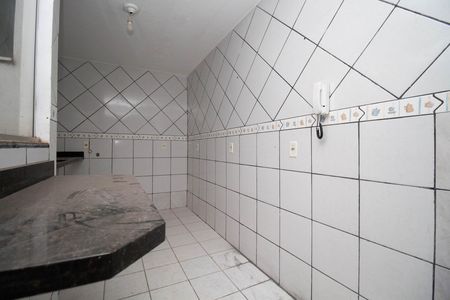 Apartamento para alugar com 68m², 2 quartos e sem vagaCozinha e Área de Serviço