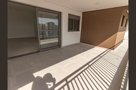 Apartamento à venda com 125m², 3 quartos e 2 vagasVaranda