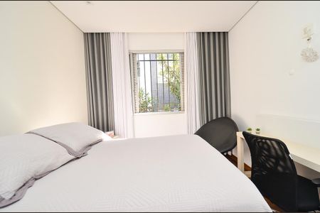 Apartamento à venda com 150m², 4 quartos e 2 vagasQuarto 1