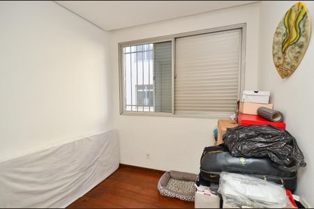 Apartamento à venda com 150m², 4 quartos e 2 vagasQuarto 2