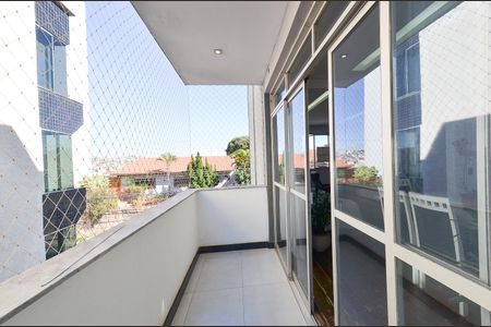 Apartamento à venda com 150m², 4 quartos e 2 vagasVaranda da Sala