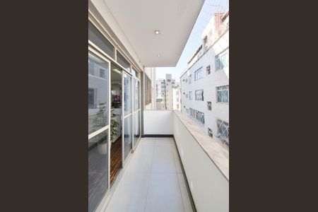 Apartamento à venda com 150m², 4 quartos e 2 vagasVaranda da Sala