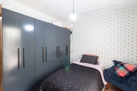 Casa à venda com 185m², 4 quartos e 2 vagas Casa à venda com 185m², 4 quartos e 2 vagasQuarto 1