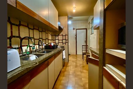 Apartamento à venda com 134m², 3 quartos e sem vagaCozinha