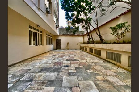 Apartamento à venda com 134m², 3 quartos e sem vagaÁrea comum