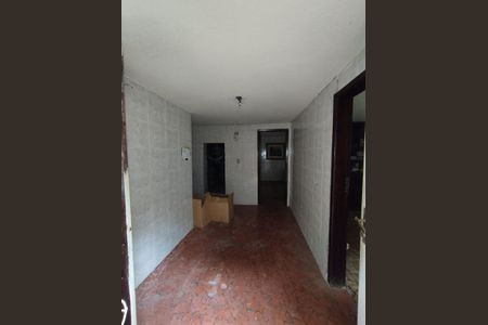 Casa à venda com 260m², 5 quartos e 4 vagasCasa debaixo