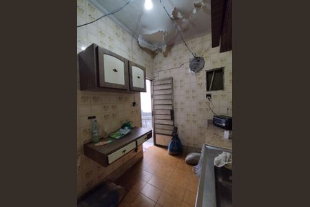 Casa à venda com 260m², 5 quartos e 4 vagasCozinha 