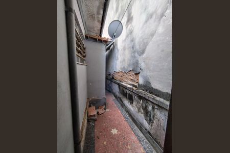 Casa à venda com 260m², 5 quartos e 4 vagasQuintal