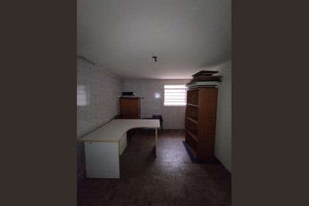 Casa à venda com 260m², 5 quartos e 4 vagasSala debaixo