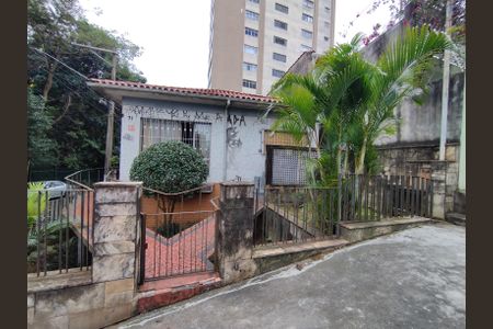 Casa à venda com 260m², 5 quartos e 4 vagasFachada