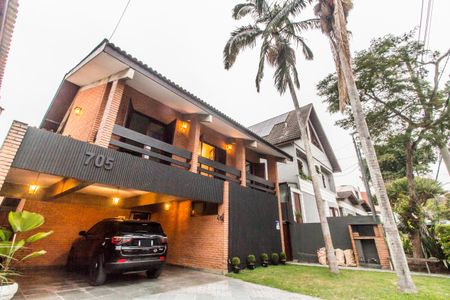 Casa de condomínio para alugar com 300m², 3 quartos e 4 vagasVista da Rua