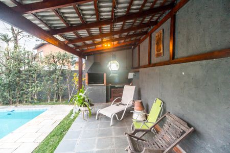 Casa de condomínio para alugar com 300m², 3 quartos e 4 vagasÁrea gourmet