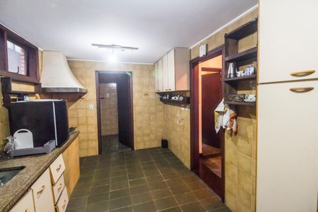 Casa de condomínio para alugar com 300m², 3 quartos e 4 vagasCozinha