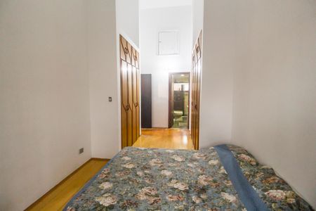 Casa de condomínio para alugar com 300m², 3 quartos e 4 vagasSuíte