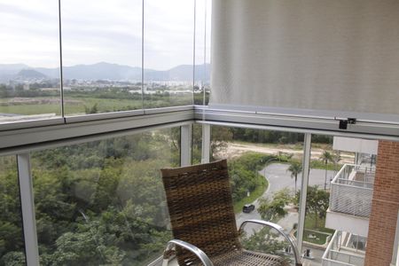 Apartamento à venda com 68m², 2 quartos e 1 vagaVaranda