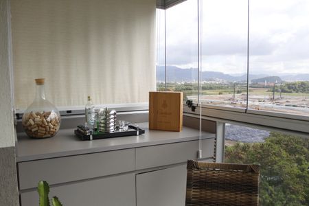 Apartamento à venda com 68m², 2 quartos e 1 vagaVaranda