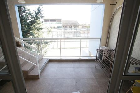 Casa para alugar com 90m², 2 quartos e 1 vaga Casa para alugar com 90m², 2 quartos e 1 vagaVaranda da Sala
