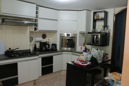 Casa de condomínio para alugar com 160m², 3 quartos e 2 vagasSala/Cozinha