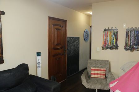 Casa de condomínio para alugar com 160m², 3 quartos e 2 vagasQuarto 2