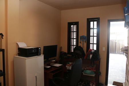 Casa de condomínio para alugar com 160m², 3 quartos e 2 vagasQuarto 1