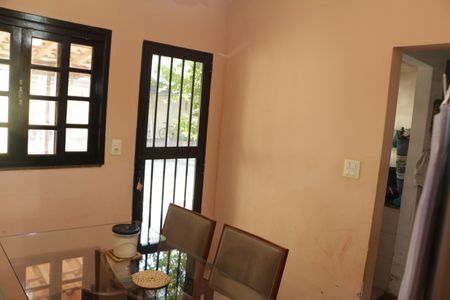 Casa de condomínio para alugar com 160m², 3 quartos e 2 vagasQuarto 1
