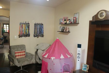 Casa de condomínio para alugar com 160m², 3 quartos e 2 vagasQuarto 2