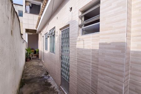 Casa para alugar com 50m², 1 quarto e 1 vaga Casa para alugar com 50m², 1 quarto e 1 vagaEntrada