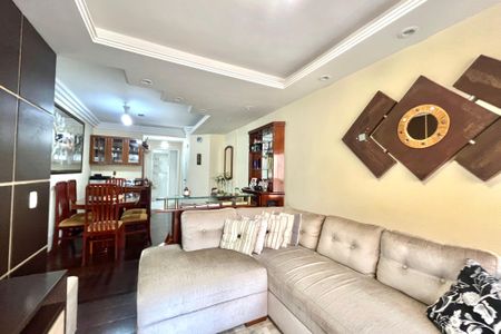 Apartamento à venda com 86m², 3 quartos e 2 vagasSala