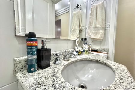 Apartamento à venda com 86m², 3 quartos e 2 vagasBanheiro Social
