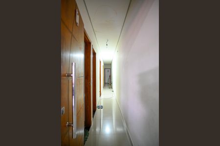 Casa à venda com 315m², 7 quartos e 2 vagasCasa 5 - Corredor