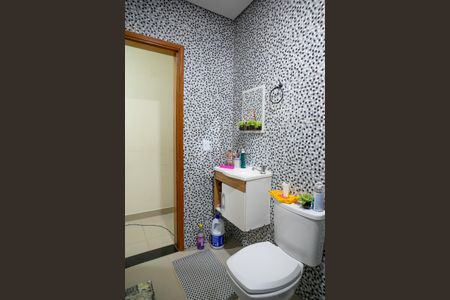 Casa à venda com 315m², 7 quartos e 2 vagasCasa 5 - Banheiro 2