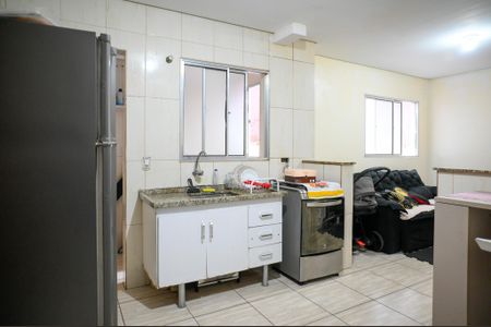 Casa à venda com 315m², 7 quartos e 2 vagasCasa 4 - Cozinha