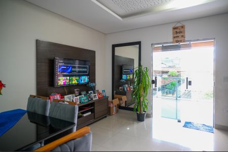 Casa à venda com 315m², 7 quartos e 2 vagasCasa 5 - Sala5