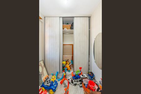 Apartamento à venda com 282m², 5 quartos e 2 vagas Apartamento à venda com 282m², 5 quartos e 2 vagasQuarto 4