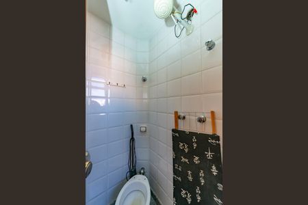 Apartamento à venda com 282m², 5 quartos e 2 vagas Apartamento à venda com 282m², 5 quartos e 2 vagasBanheiro de serviço