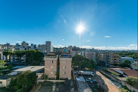 Apartamento à venda com 282m², 5 quartos e 2 vagas Apartamento à venda com 282m², 5 quartos e 2 vagasVaranda gourmet