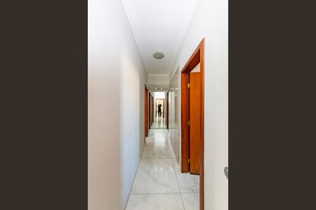 Apartamento à venda com 282m², 5 quartos e 2 vagas Apartamento à venda com 282m², 5 quartos e 2 vagasCorredor