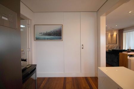 Apartamento à venda com 277m², 4 quartos e 4 vagasCozinha