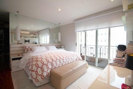 Apartamento à venda com 277m², 4 quartos e 4 vagasSuíte 1