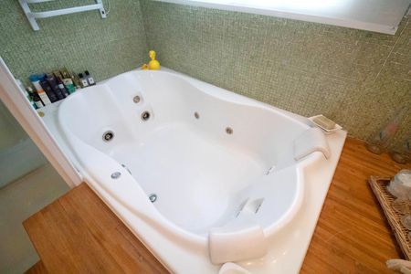 Apartamento à venda com 277m², 4 quartos e 4 vagasBanheiro da Suíte 1