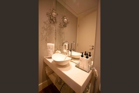 Apartamento à venda com 277m², 4 quartos e 4 vagasLavabo