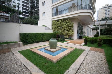 Apartamento à venda com 277m², 4 quartos e 4 vagasÁrea comum